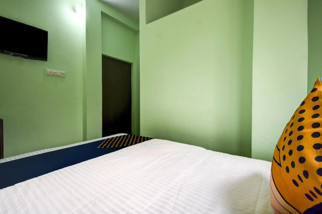 SPOT ON 77347 Swapna Guest House