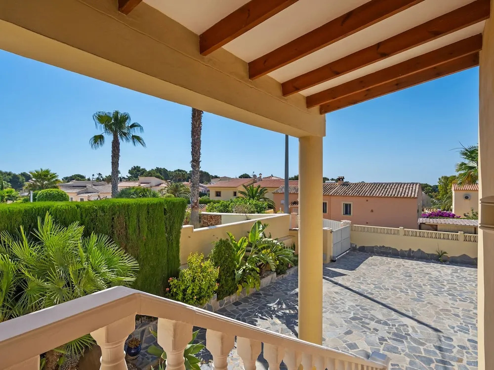 Calpe Pool Villa Near Beach