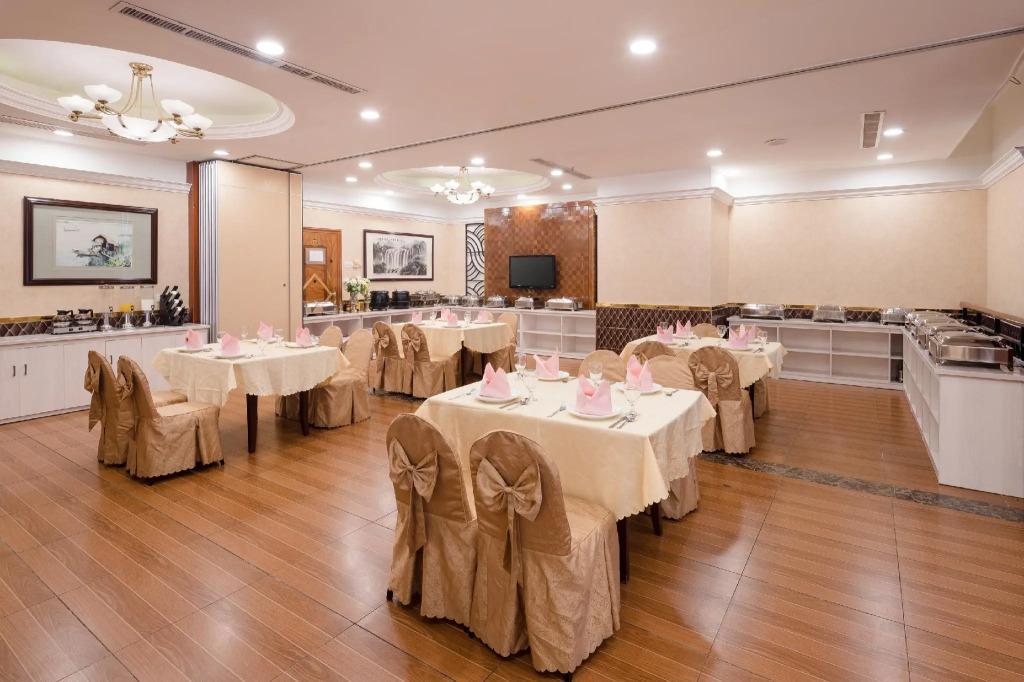 Xinyuan Hot Spring Hotel