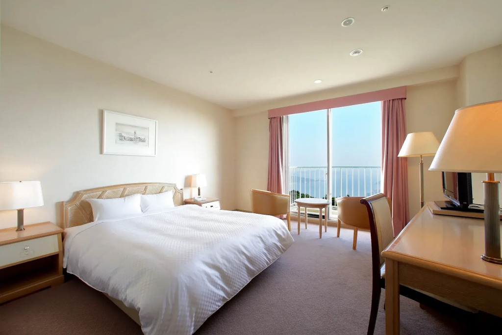 Yumihari-no-Oka Hotel