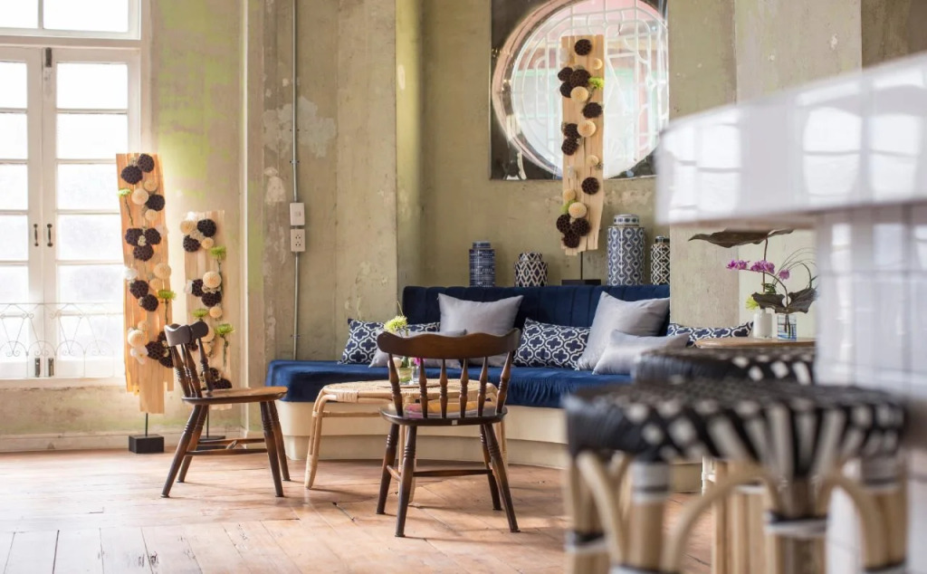 Azure Hostel Bangkok