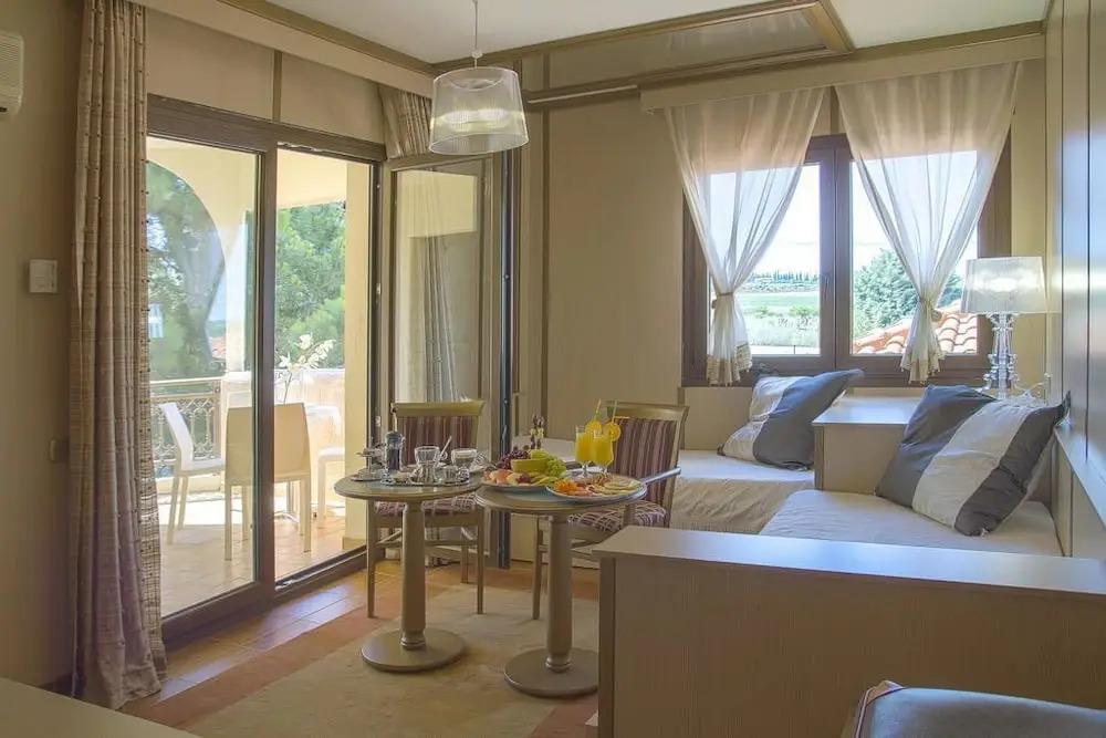 Chris & Eve Mansion