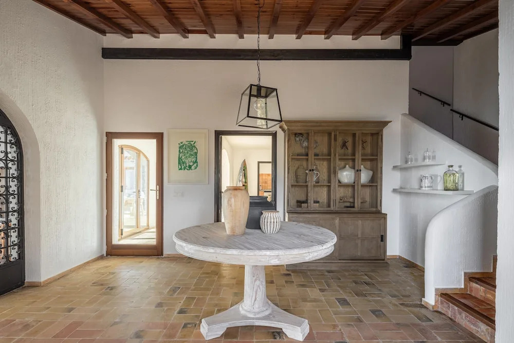 Villa Poniente Montiboli by Buccara