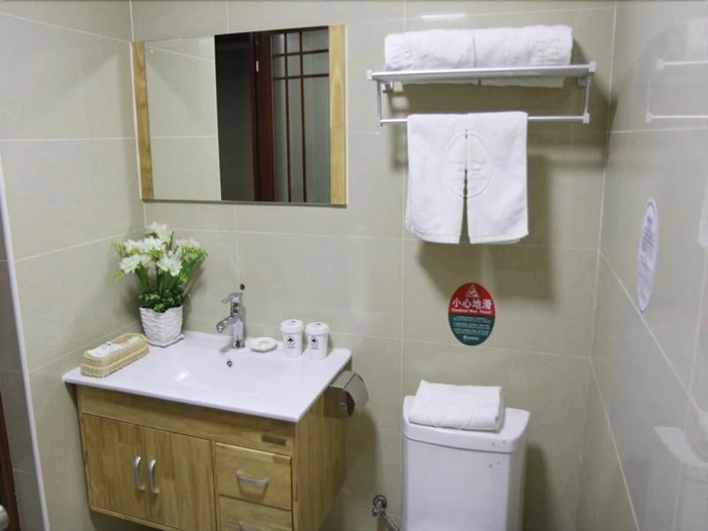 GreenTree Inn Tianjin Xiqing Development Zone Renrenle Square Express Hotel