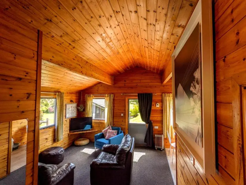Avallon Lodges