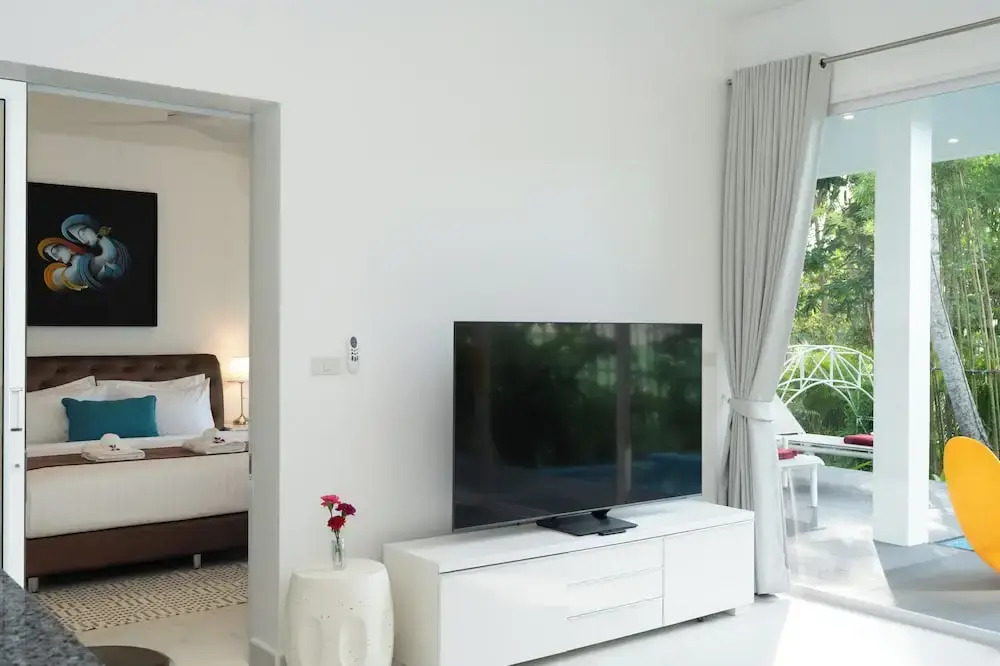 Osho Luxury Villa