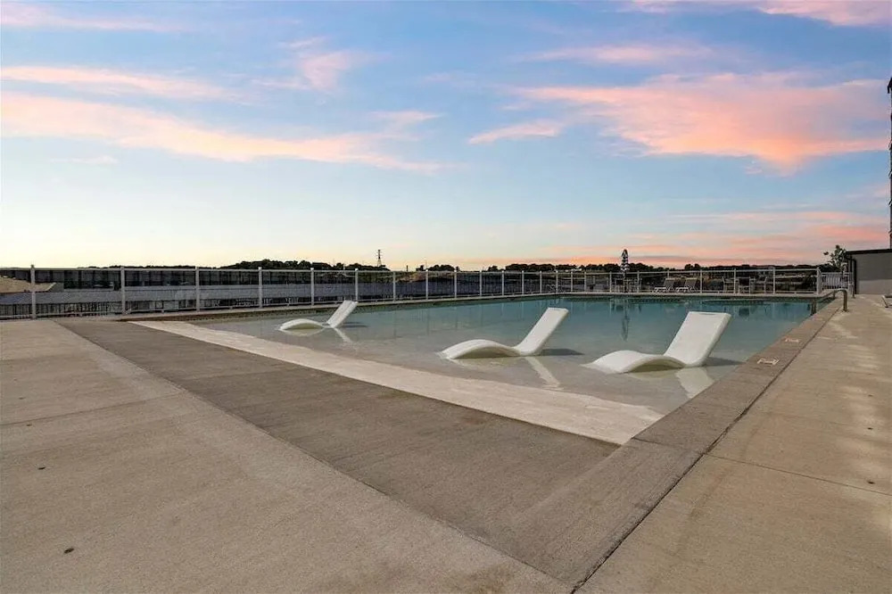 Family-friendly, Bunks & Games at Topsider w/ 2 Pools