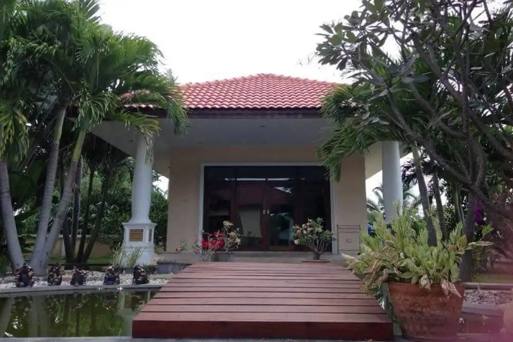 Tansita House