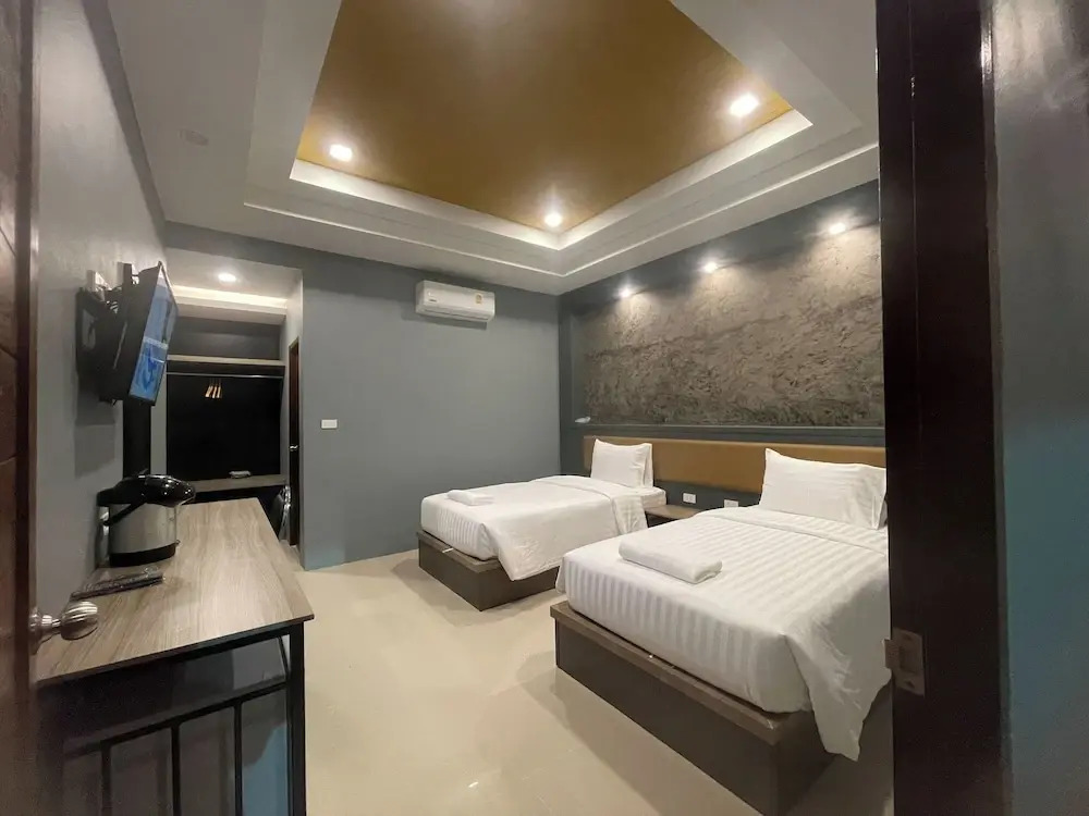 Namkhem Inn 2