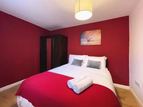 Grand Suites near Heathrow