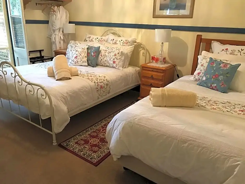 Guest House on Hyde