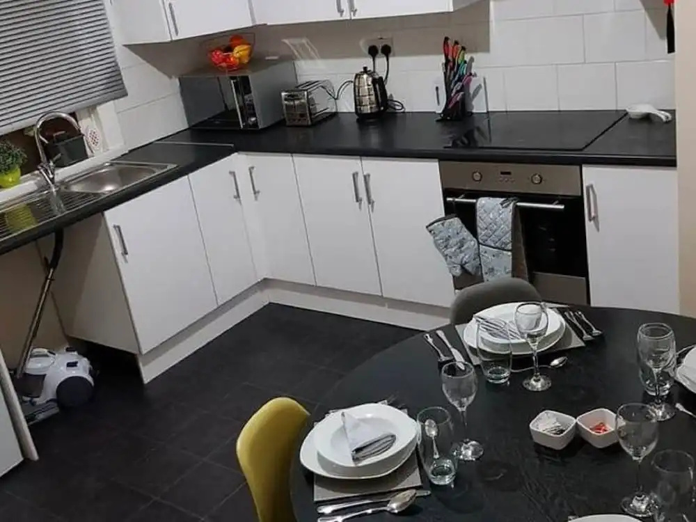 Comfy Apartment in Leeds near Roundhay Park