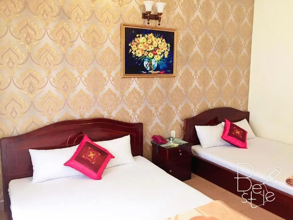 Thiên Hoàng Hotel