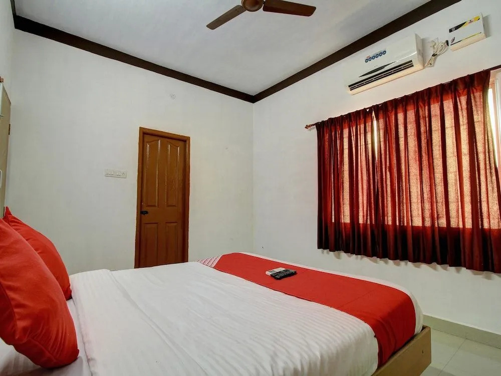 OYO 15257 Ananda Inn