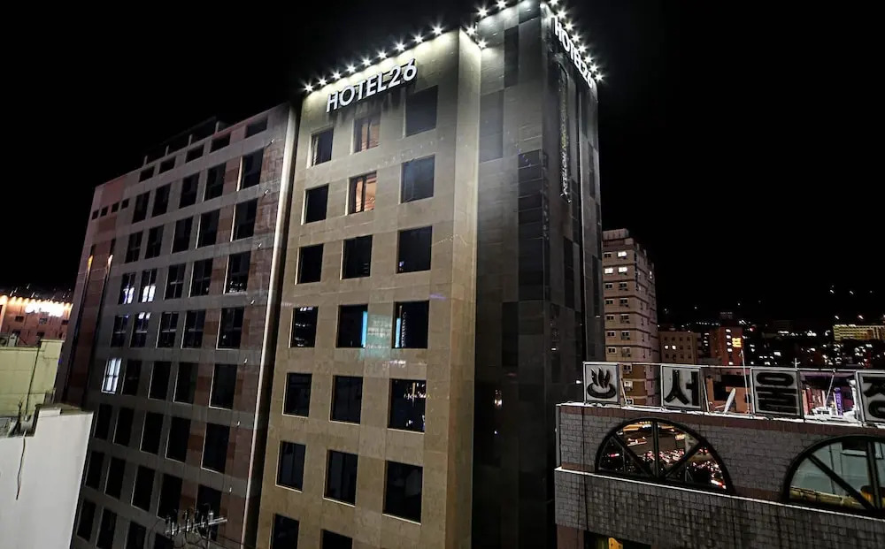 Hotel 26