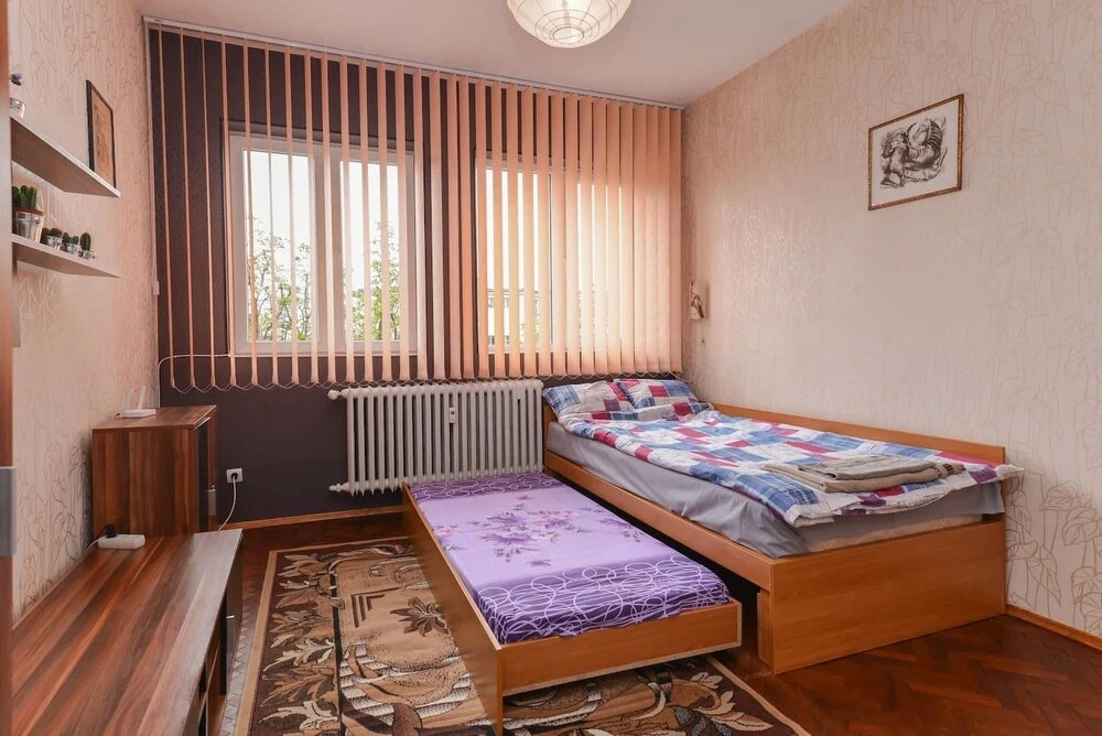 FM Deluxe 2-BDR Apartment - Rakovski street