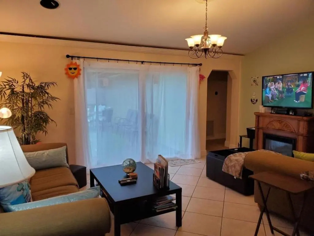 Beautiful Spacious and Luxury Delray Beach House! Near the Beach!