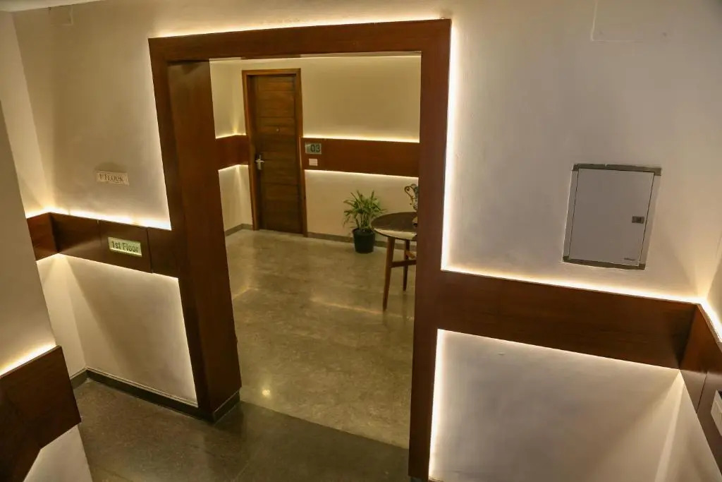 Four Leaf Hotel - Sapphire Blue, Varanasi
