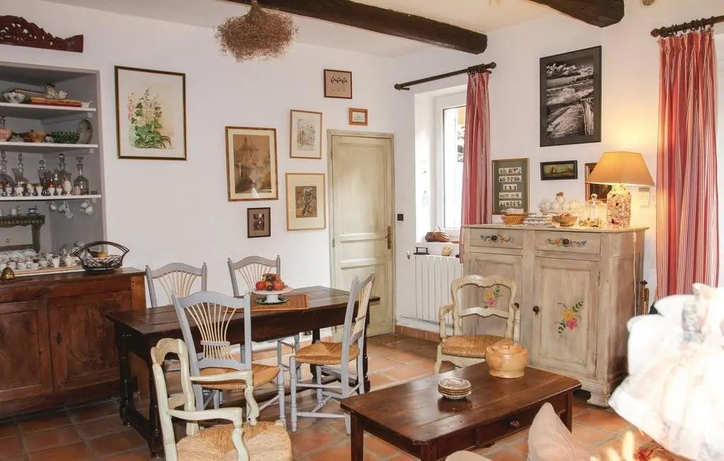 LA CASA DE BOULBON