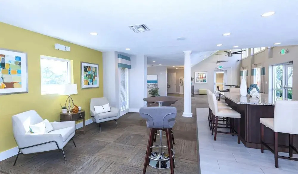 Landing Apartments Fort Myers Near Pine Manor