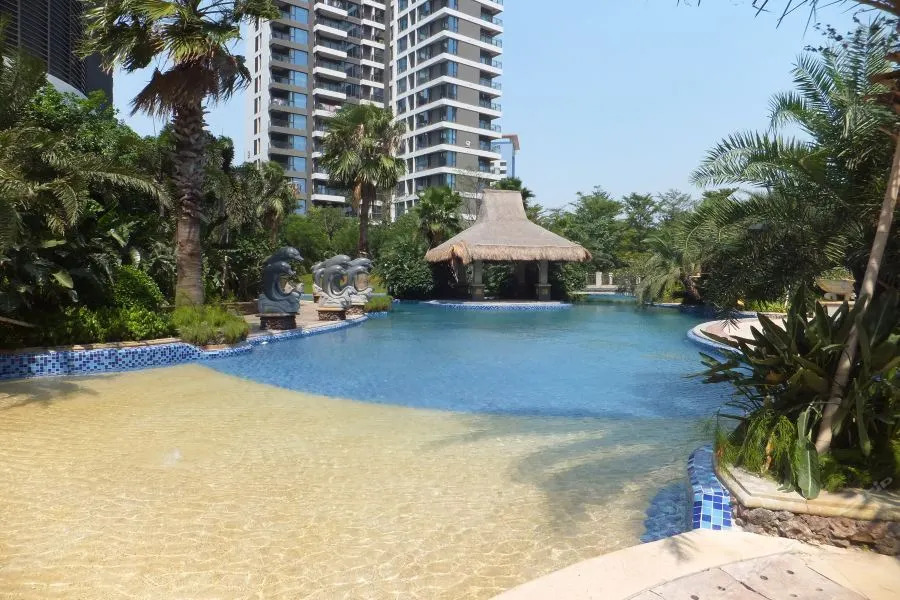 Palm Beach Hotel