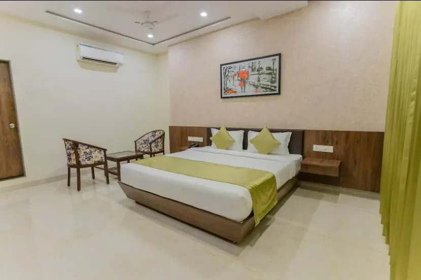 Ramana Hotel