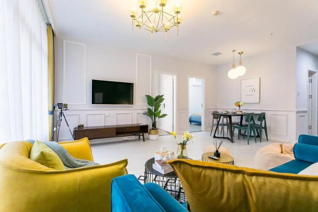 Wuhan Wuchang·Qunxingcheng Square · Locals Apartment 00121920