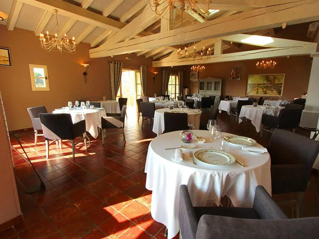 Logis Hotel La Bergerie Hôtel 3 étoiles Restaurant savoureux