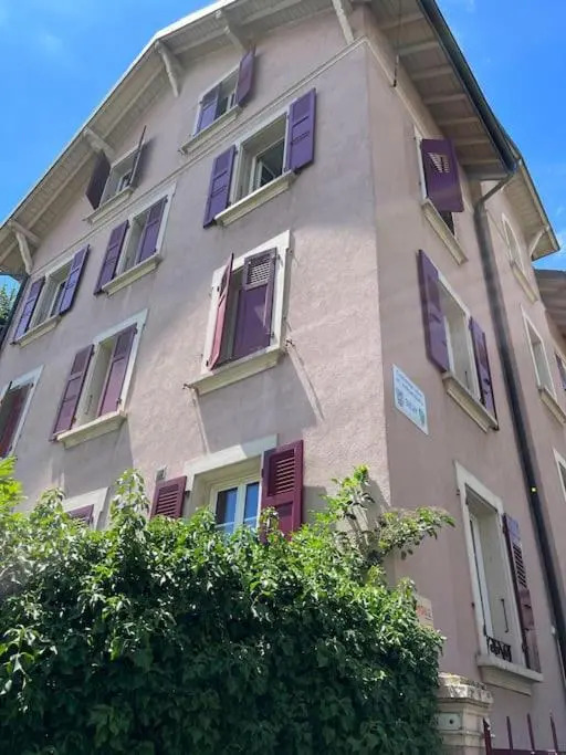 A deux pas du lac Leman ( Ouchy) joli appartement