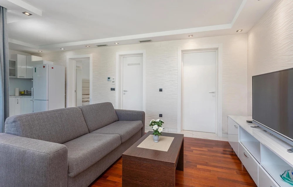 Awesome Home in Malinska With Wifi and 2 Bedrooms