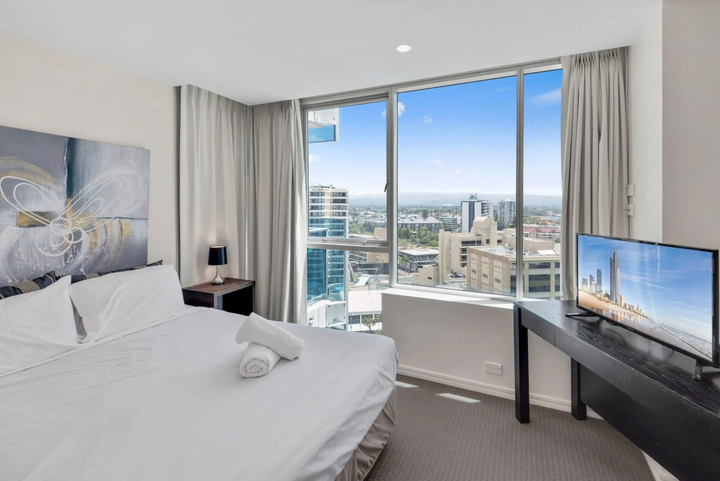 H Star Residences-- Paradise Stayz
