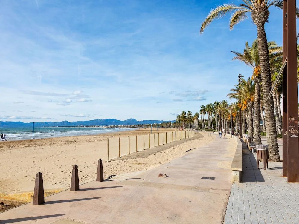 Cozy Apartment in Salou near Beach