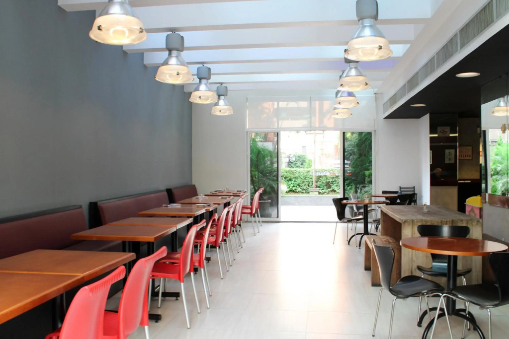 Sampa House