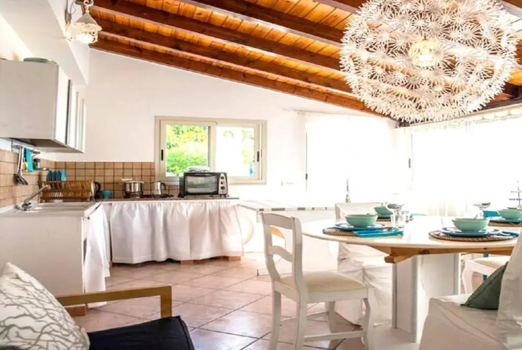 Apartment with 3 bedrooms in Santa Maria del Focallo with wonderful sea view furnished terrace and WiFi 800 m from the beach