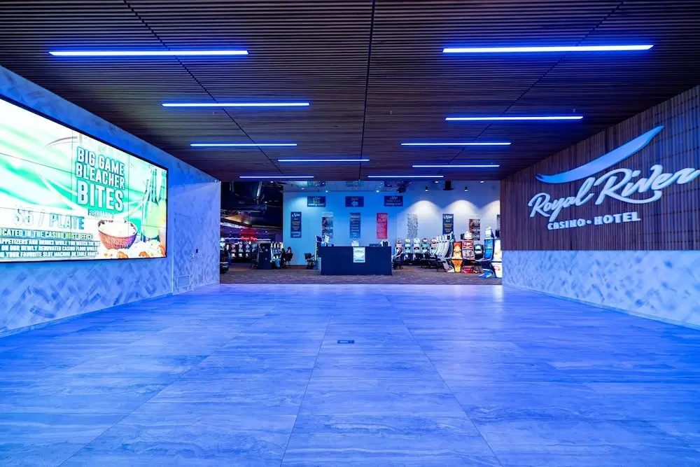 Royal River Casino and Hotel