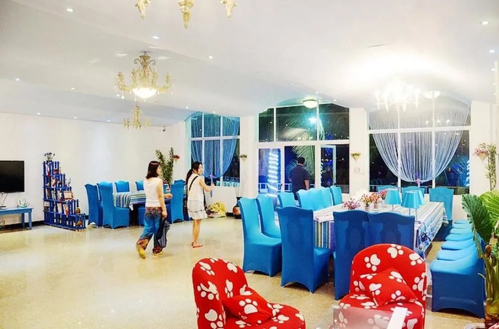 One-mete Seaside Villa
