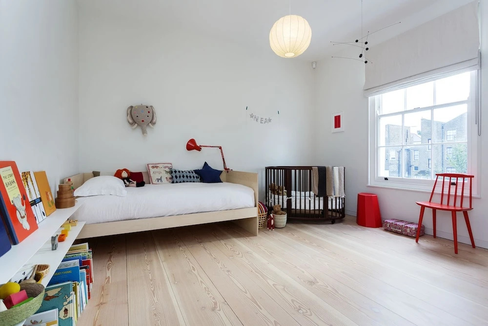 Veeve - Canonbury Charm