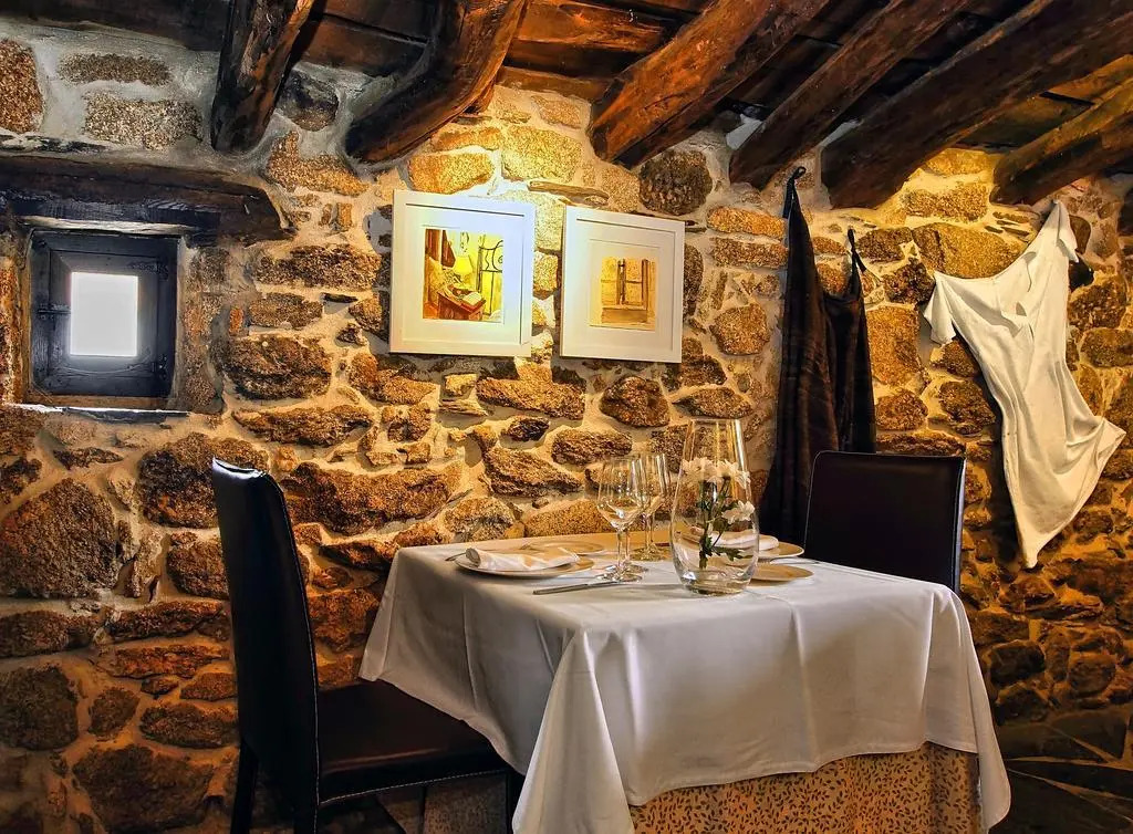 Fervenza Casa Grande & Restaurante
