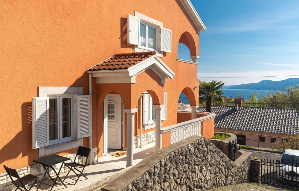 Nice Apartment in Rijeka With Wifi and 1 Bedrooms