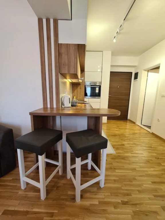 Urban Hostel & Apartments
