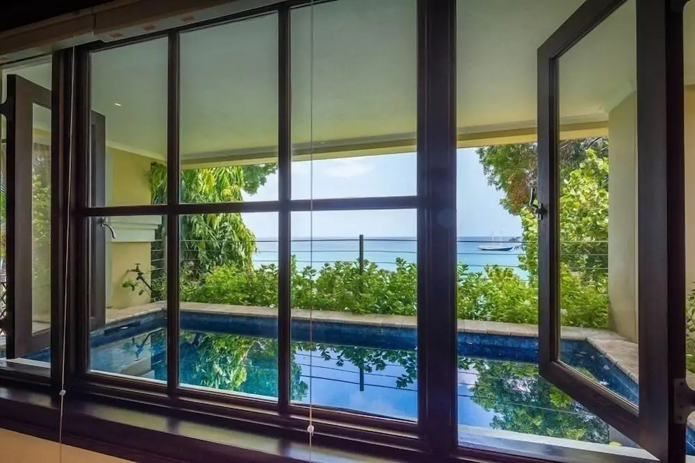 Sandy Cove 204