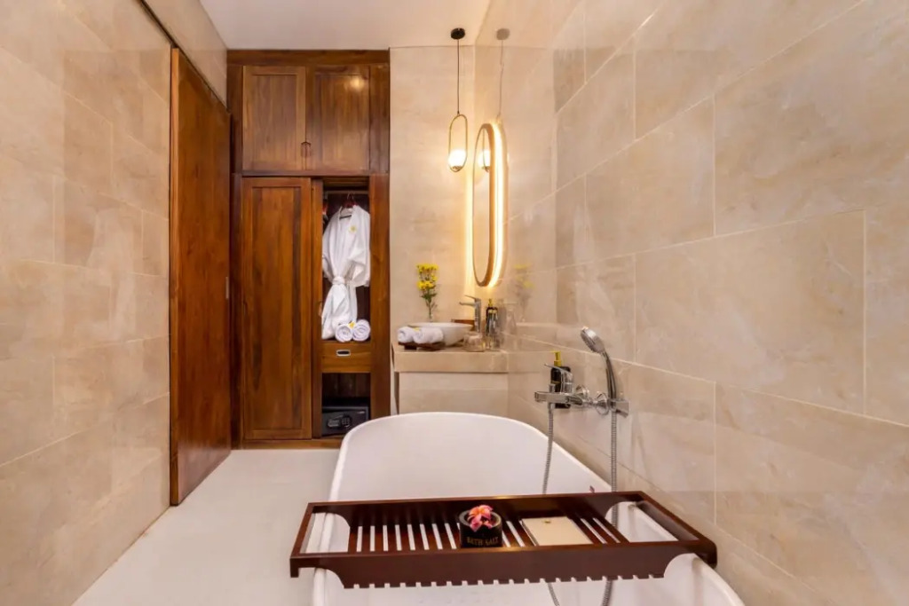 La Tropica Canggu Bali By Kanaya Hospitality