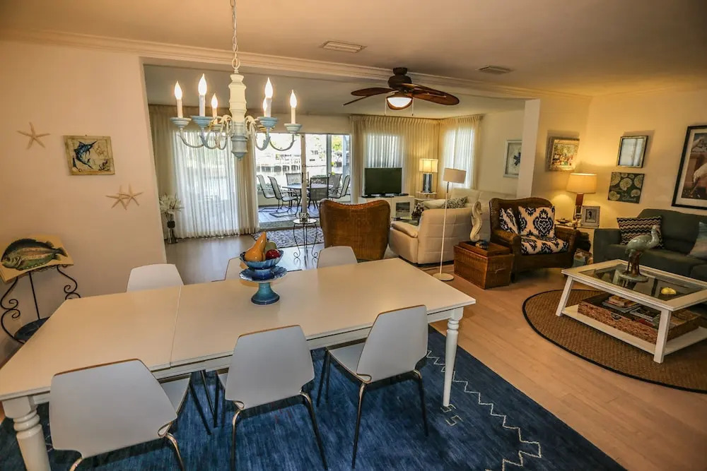 5155 Williams Dr. - M