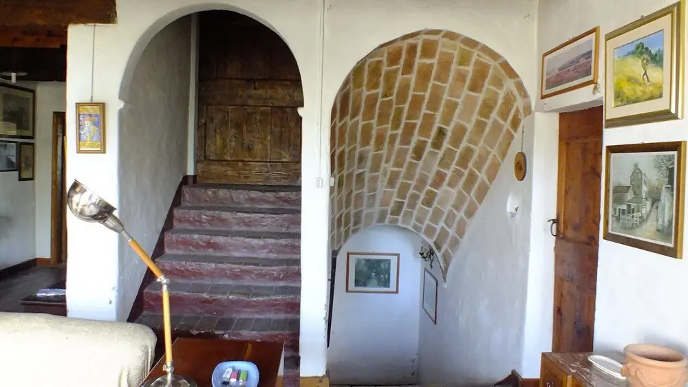 Whole Cottage In The Old Winery