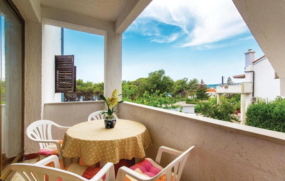 Awesome Home in Krk With Wifi and 3 Bedrooms