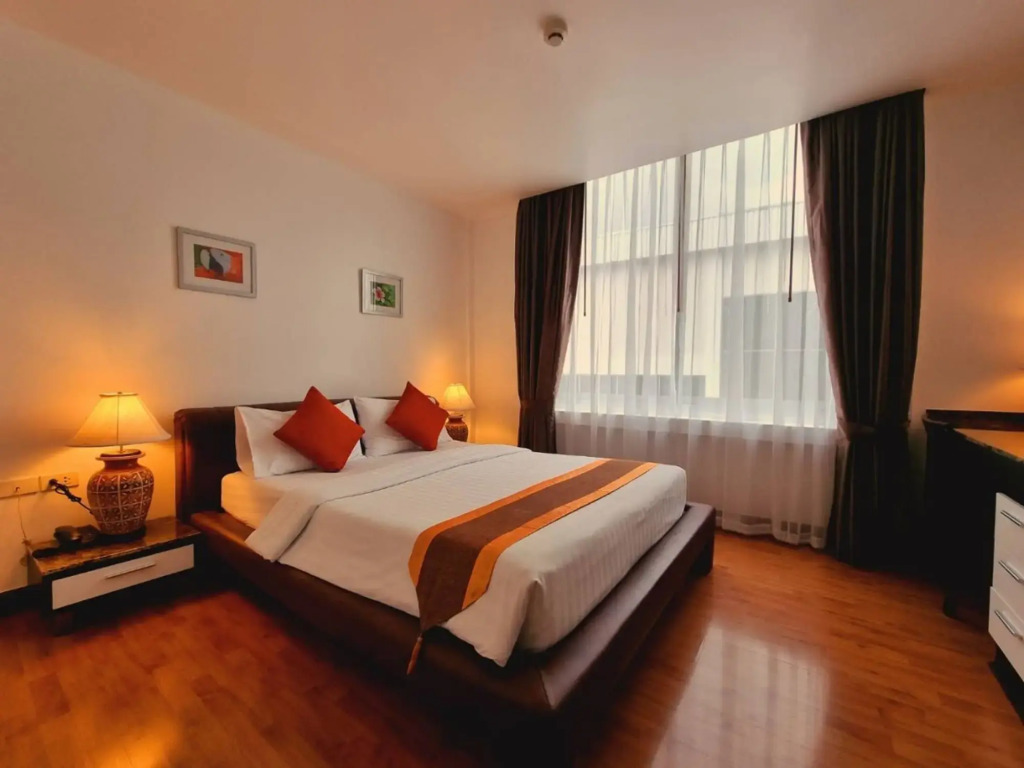 The Bedrooms Boutique Hotel Bangkok