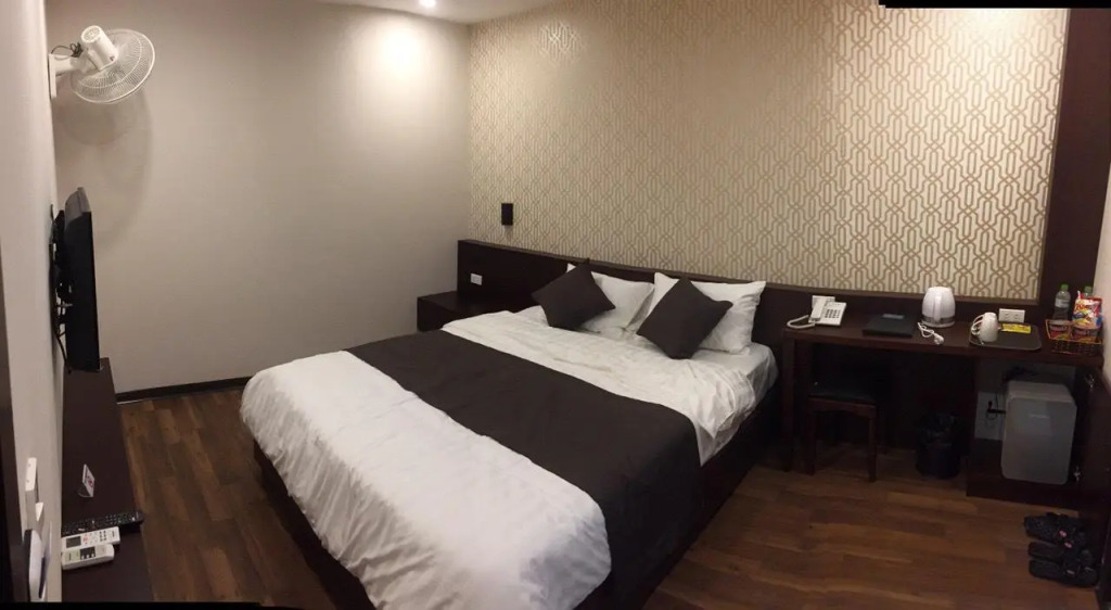 OYO 930 Thang Long Hotel