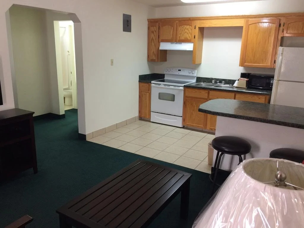 Travel Inn & Suites