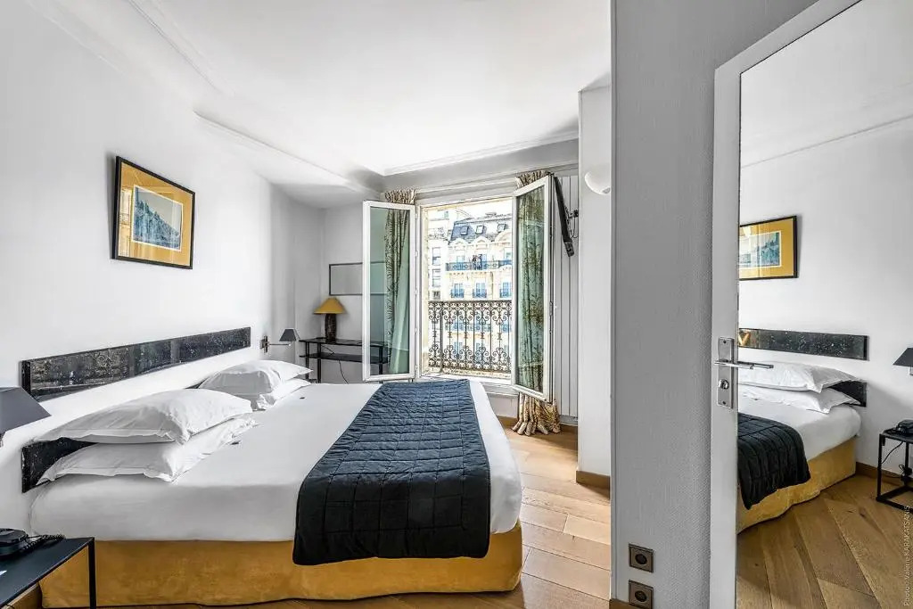 Etoile Park Hotel