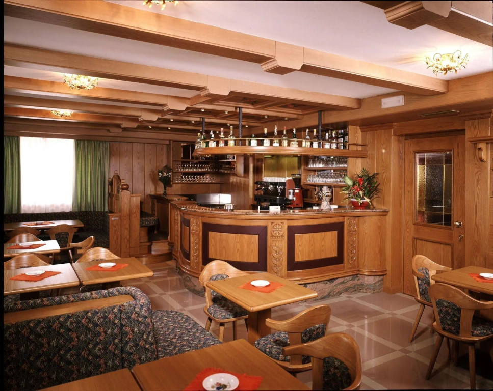 Hotel Denny
